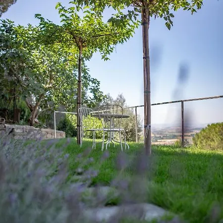 San Michele Al Castello Bed & Breakfast *