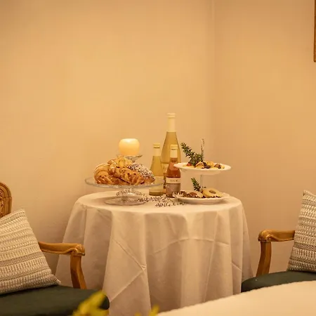 San Michele Al Castello Bed & Breakfast *